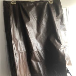 Beautiful Mixit Brown Genuine Leather Skirt in Brown. 18W